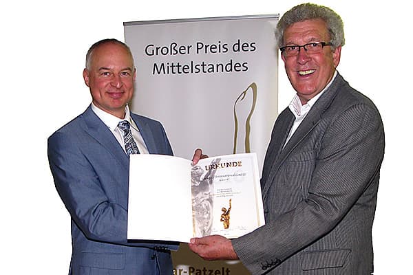 Pascal Mangold receiving nomination certificate Pascal Mangold receiving nomination certificate