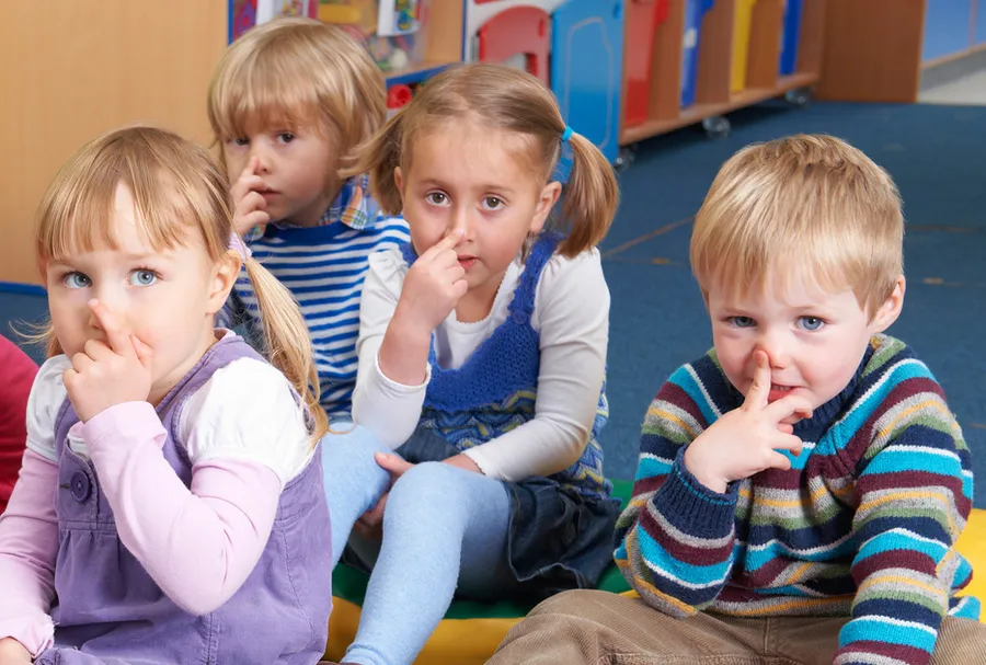 Study examining how dynamic gestures support word-learning in children with Autism Spectrum Disorder (ASD) using eye tracking technology